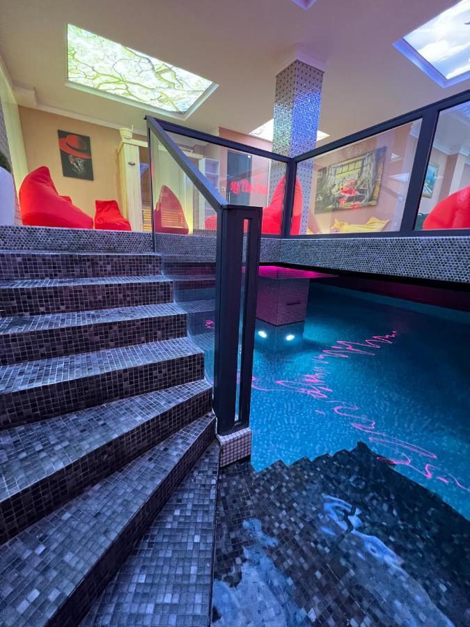 Hotel Sara & Spa Pristina Kültér fotó