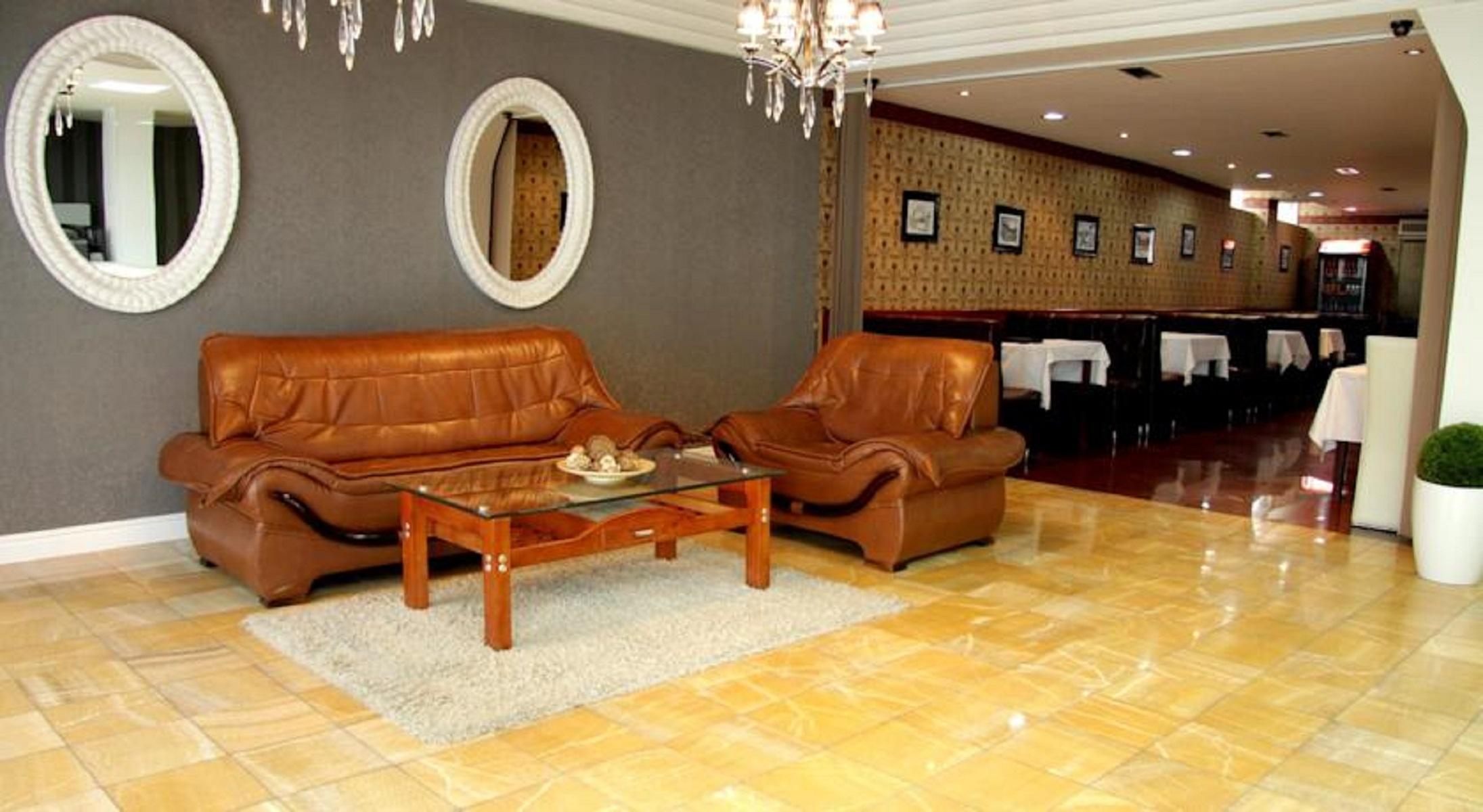 Hotel Sara & Spa Pristina Kültér fotó