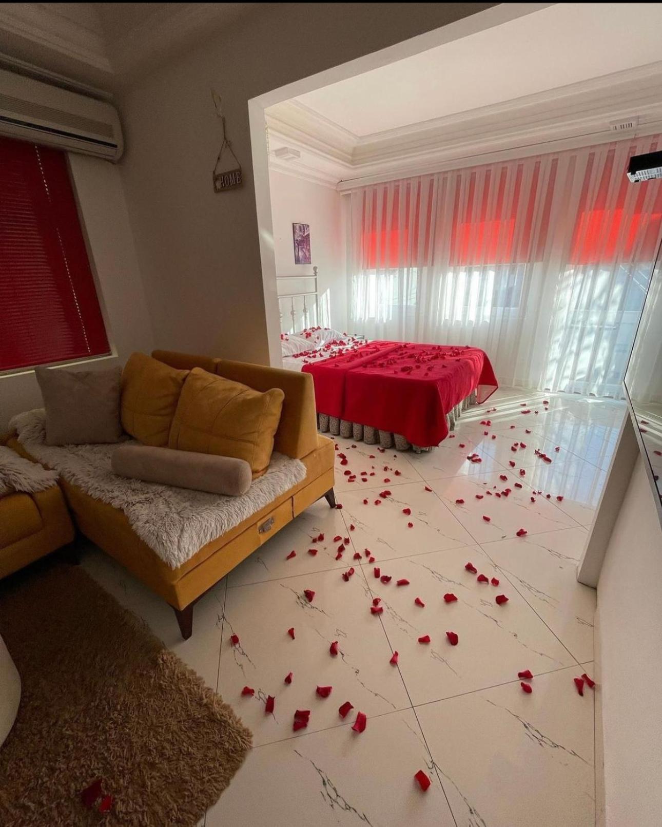 Hotel Sara & Spa Pristina Kültér fotó